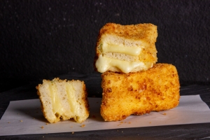 Özel Panelenmiş Cheddar Peynirli Tost 