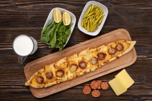 SUCUKLU KAŞARLI PİDE