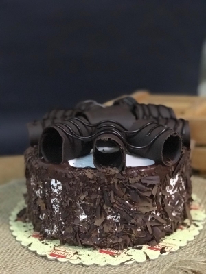 10-12 Kişilik Pasta