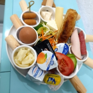 Ontbijt voor 1 persoon / Tek Kişilik Kahvaltı / 