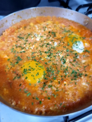 Tek Kişilik + menemen / sucuklu yumurta