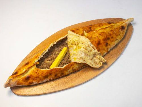 Kıymalı Pide