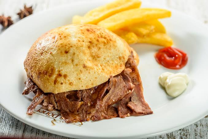 ET DÖNER YARIM EKMEK //TOMBİK