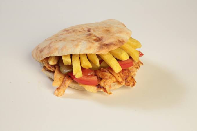 TAVUK DÖNER YARIM EKMEK/TOMBİK