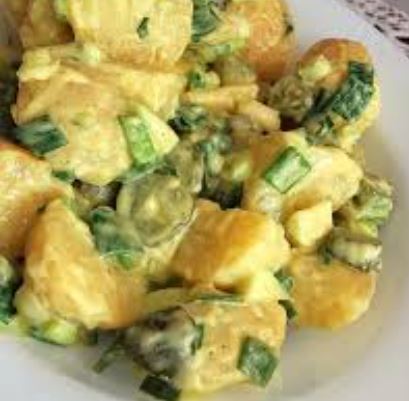 Bavyera Usulü Patates Salatası