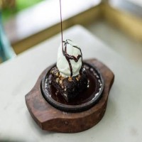 Chocolate Sizzling Brownie