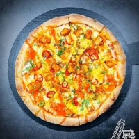 Fiery Paneer Pizza