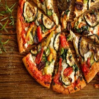 PIZZA VÉGÉTARIENNE