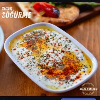 Sıcak Yoğurtlu Patlıcan