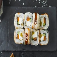 Унаги урамаки