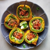 Capsicum Bajji (6 Pcs)