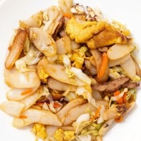 Yakisoba：Macarrão de arroz ( grosso )