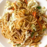 Yakisoba：Macarrão de Trigo